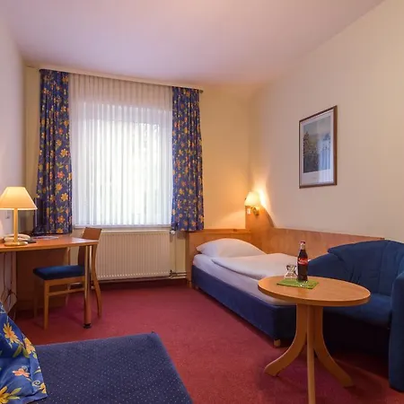 Cvjm Am Wollmarkt Hotel Brunswick